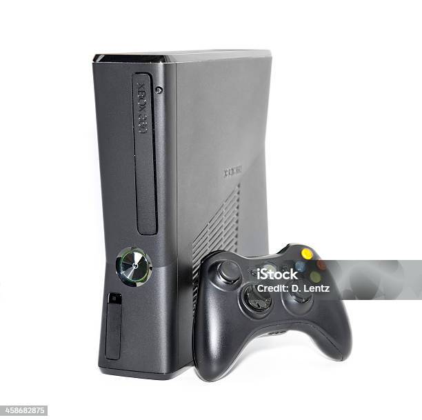 Xbox 360 - Fotografie stock e altre immagini di Attrezzatura elettronica - Attrezzatura elettronica, Bianco, Colore nero