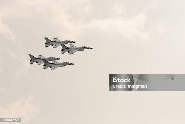 Photo libre de droit de Thunderbirds banque d'images et plus d'images libres de droit de Activité - Activité, Armée américaine, Armée de l'air