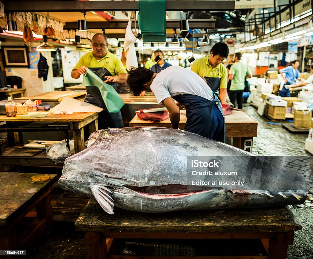 Mercado de pescado de Tsukiji en Tokio, Japón - Foto de stock de Alimento libre de derechos