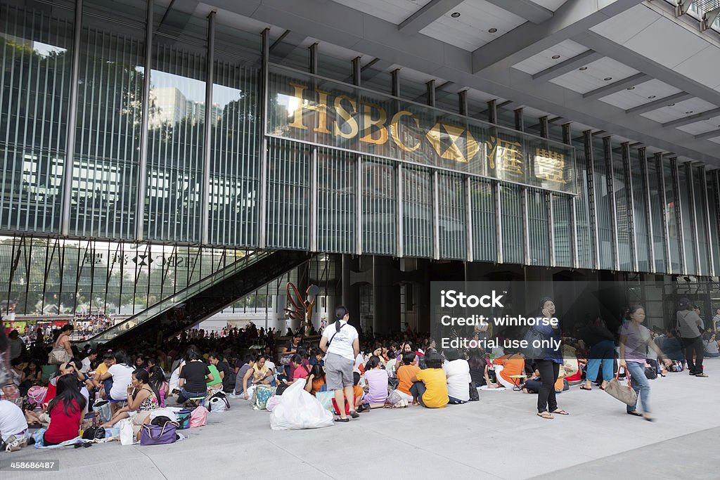 Filipino nacionales helpers en Hong Kong - Foto de stock de Actividades bancarias libre de derechos