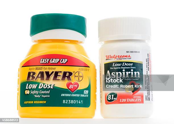 ブランド名とアスピリン一般的な低線量 - Aspirinのストックフォトや画像を多数ご用意 - Aspirin, アイデンティティー, アスピリン