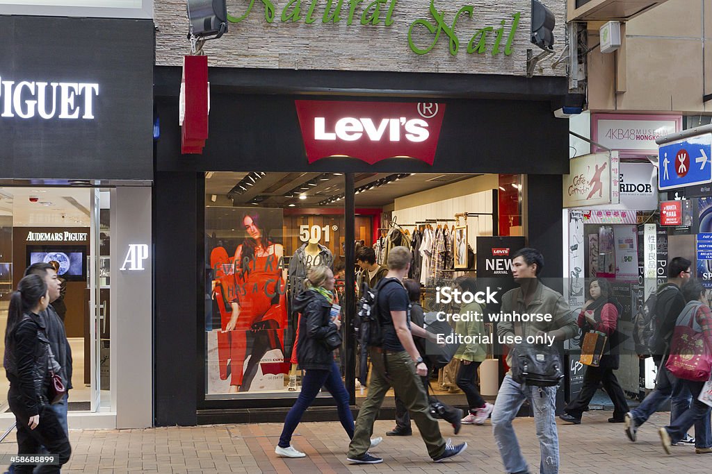 Levis Store Stock Photo - Download Image Now - Levi's, Beauty, Business -  iStock