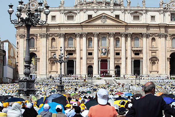 homily de su santidad papa benedicto xvi - benedict xvi fotografías e imágenes de stock