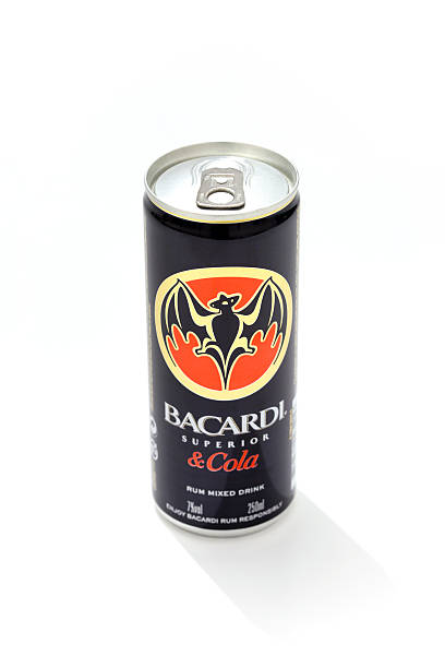 firma bacardi & cola - can drink can drink editorial zdjęcia i obrazy z banku zdjęć