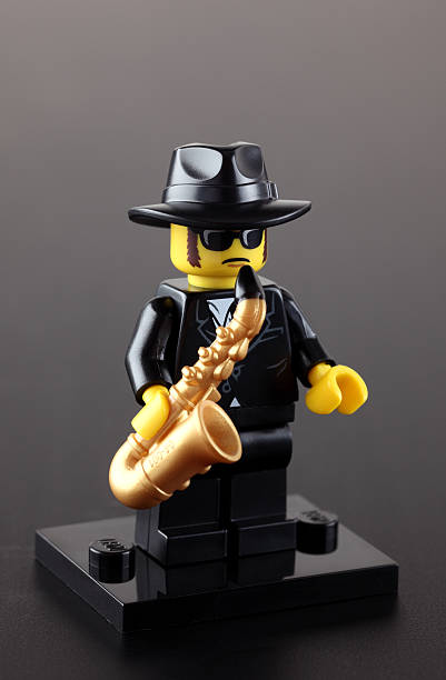 Bliv ved TVstation tunge Lego Jazz Musician Minifigure Stock Photo - Download Image Now - Black  Background, Block Shape, Brick - iStock