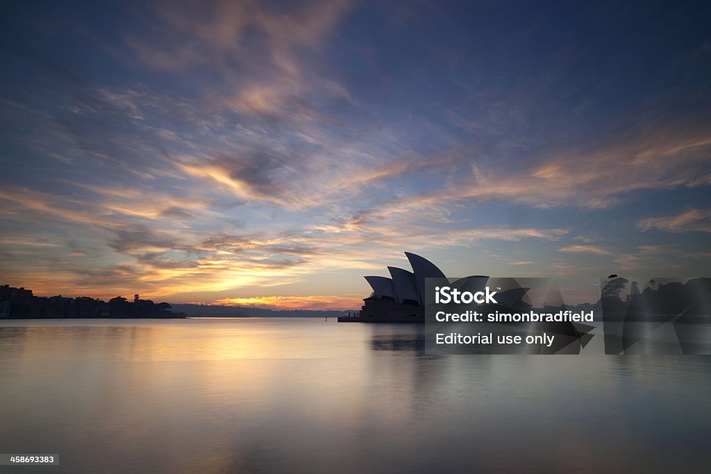 Sydney Harbour o świcie - Zbiór zdjęć royalty-free (Australia)