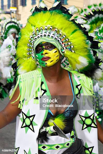 Carnaval De Chop - Fotografias de stock e mais imagens de Carnaval - Evento de celebração - Carnaval - Evento de celebração, Trinidad, Adereço para a Cabeça