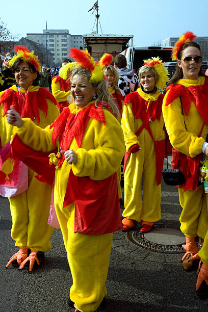 carnival in cologne - tavuk kostümü stok fotoğraflar ve resimler