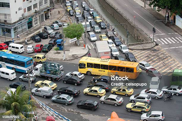 Photo libre de droit de En Transit banque d'images et plus d'images libres de droit de Circulation routière - Circulation routière, Rio de Janeiro, Brésil