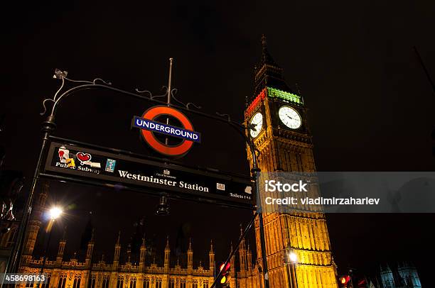 Estación De Metro De Westminster Foto de stock y más banco de imágenes de Arquitectura - Arquitectura, Big Ben, Casas del Parlamento - Westminster