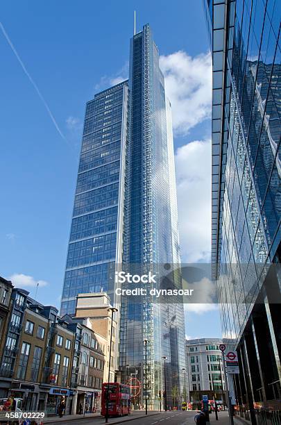 Foto de Heron Torre Arranhacéus Da Cidade De Londres e mais fotos de stock de Alto - Descrição Geral - Alto - Descrição Geral, Arquitetura, Arranha-céu