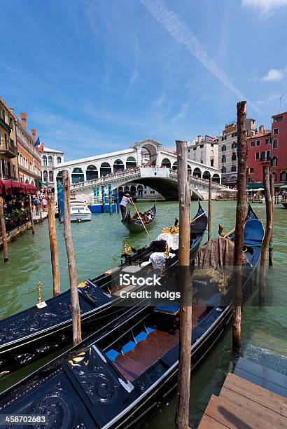 Przystanek Gondoli W Wenecji W Pobliżu Mostu Rialto - zdjęcia stockowe i więcej obrazów Architektura