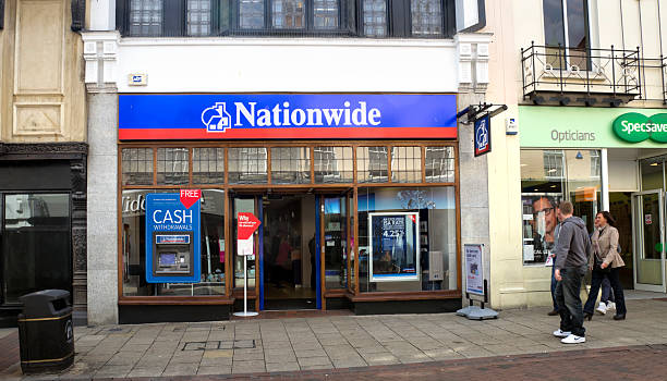 nationwide building society nel centro di ipswich, del suffolk - nationwide foto e immagini stock