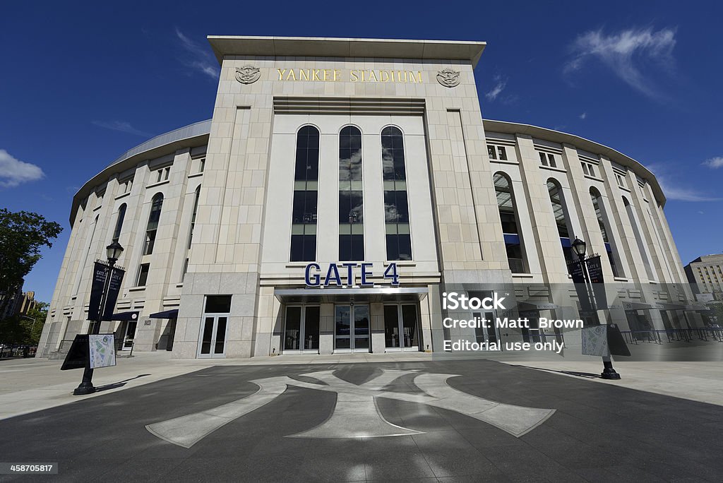 Al aire libre, vista al estadio de los Yankee - Foto de stock de Estadio de los Yankees libre de derechos