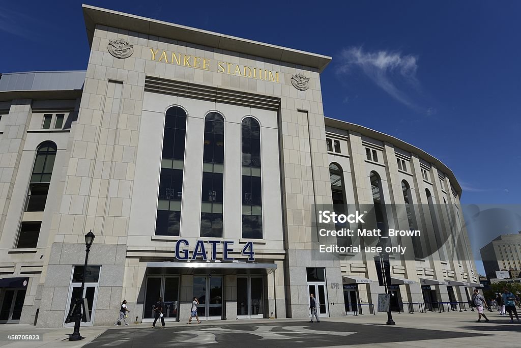 Открытый вид на Стадион Янки - Стоковые фото New York Yankees роялти-фри