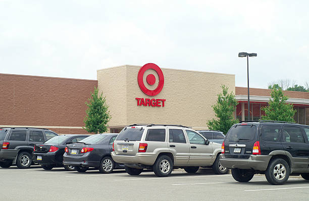 Target Gibsonia, Pennsylvania, USA June 19,2011.  Target Corporation is the second largest retailer in the United States.  While in direct competition with the number one, Walmart, it discounts higher end products thereby attracting a younger and more affluent clientele.  Target sells more gift cards than any other retailers.  Because it is ranked highly as one of the most philanthropic companies in the U.S. it is ranked #22 on Fortune Magazine\'s most admired companies in 2010. merchandiser stock pictures, royalty-free photos & images