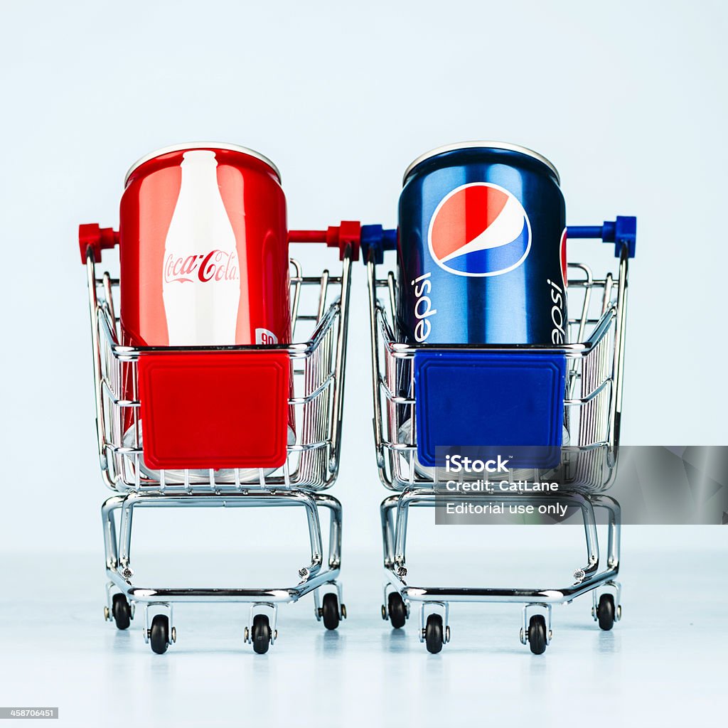 Bataille des marques: vs Pepsi Cola - Photo de Alimentation lourde libre de droits