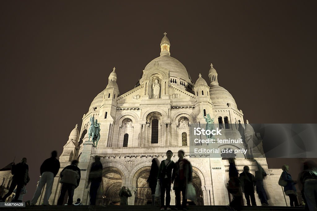 Sacré-Cœur à Paris par nuit - Photo de Basilique du Sacré-Coeur libre de droits