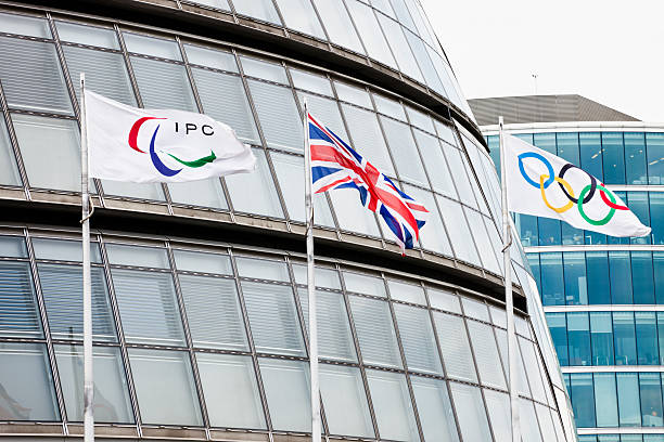 ipc, 유니온 및 올림픽 플랙 시내 런던 - the olympic games 뉴스 사진 이미지