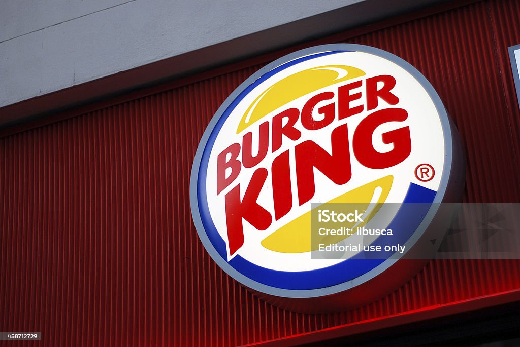 Placa do Burger King em Liverpool - Foto de stock de Burger King royalty-free