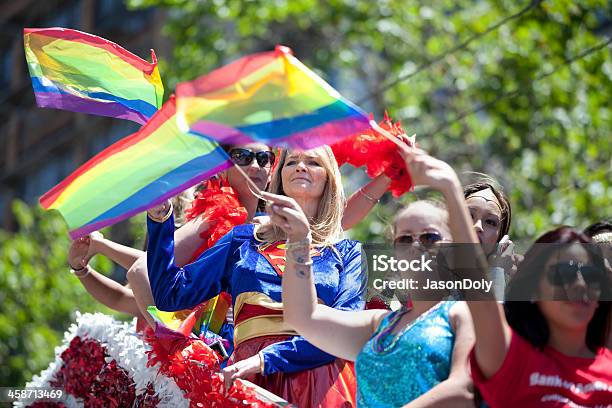 Foto de Parada Orgulho Gay De São Francisco e mais fotos de stock de 2000 - 2000, Mulheres, Direitos dos Gays