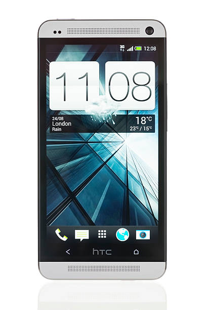 htc one - single object htc corporation number 1 telephone 뉴스 사진 이미지