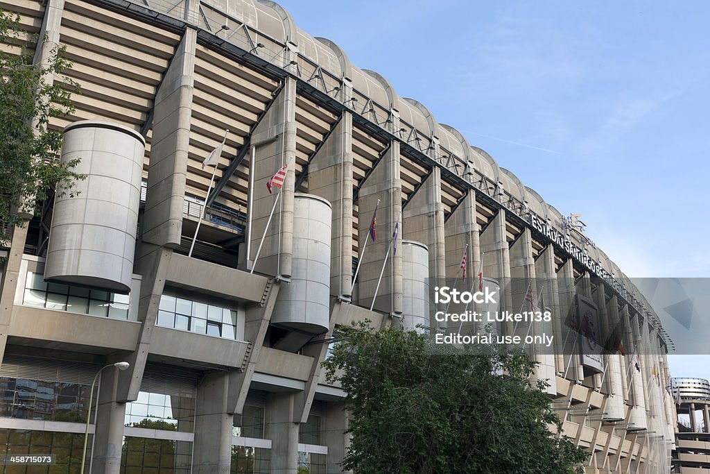 Estádio Santiago Bernabéu - Foto de stock de Bola de Futebol royalty-free