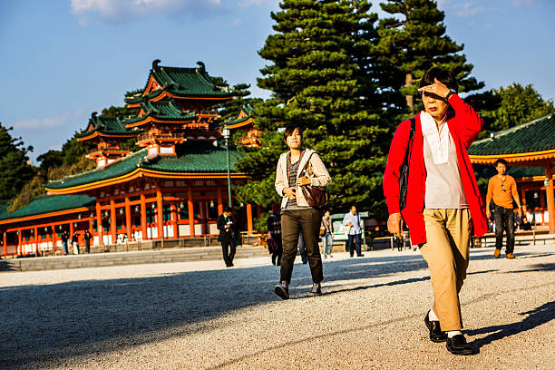 平安神宮、京都日本 - 平安神宮 写真 ストックフォトと画像