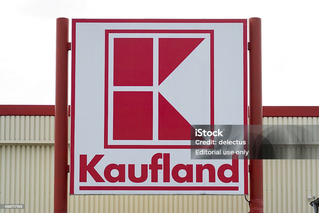 Znak Kaufland rynku - Zbiór zdjęć royalty-free (Bez ludzi)
