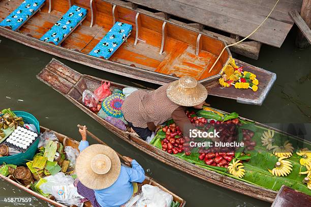 Floating Market Bangkok Tajlandia - zdjęcia stockowe i więcej obrazów Azja - Azja, Azjaci, Biznes