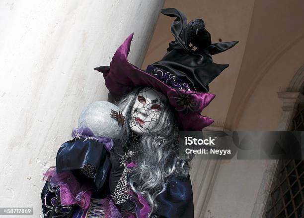 Carnaval De Veneza De 2011 - Fotografias de stock e mais imagens de Adulto - Adulto, Ao Ar Livre, Arco - Caraterística arquitetural
