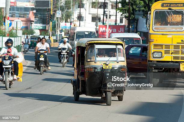 Авто Водитель Рикши — стоковые фотографии и другие картинки Агра - Агра, Азия, Большой город