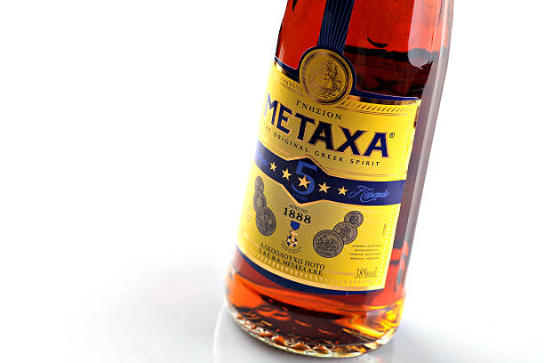 metaxa garrafa detalhe - food and drink concepts and ideas macro studio shot - fotografias e filmes do acervo