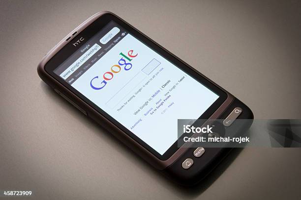 Htc Desire Smartphone - Fotografias de stock e mais imagens de Google - Nome de marca - Google - Nome de marca, Motor de busca, Telefone Móvel
