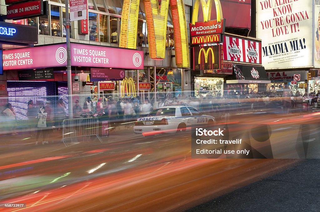 Non-stop mouvement de Times Square à New York City - Photo de Activité libre de droits