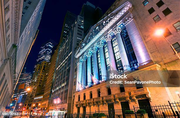 Bolsa De Valores De Nova Iorque - Fotografias de stock e mais imagens de Bolsa de Valores de Nova Iorque - Bolsa de Valores de Nova Iorque, Arquitetura, Baixo Manhattan
