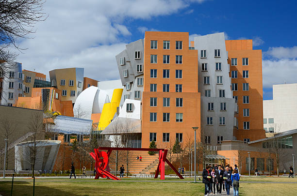 campus de mit - massachusetts institute of technology photos et images de collection