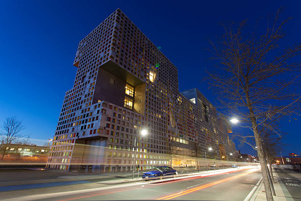 Simons Center Mit 330+ Mit Campus Fotografías de stock, fotos e imágenes libres de ...