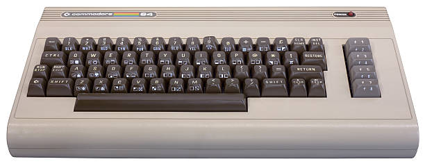 commodore 64 computador - computer key old fashioned retro revival alphabet imagens e fotografias de stock