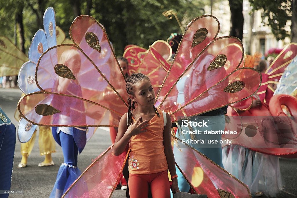 Jeune fille habillée pour Leeds Défilé du carnaval - Photo de Aile de déguisement libre de droits