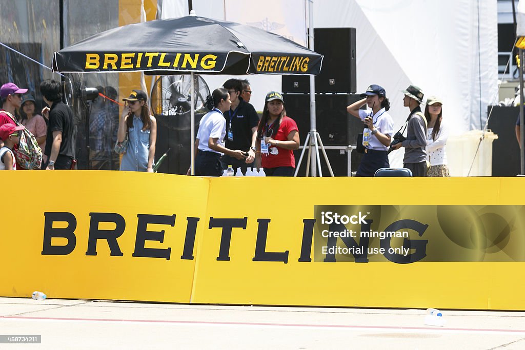 Breitling Jet zespołu w Royal niebo - Zbiór zdj�ęć royalty-free (Bangkok)