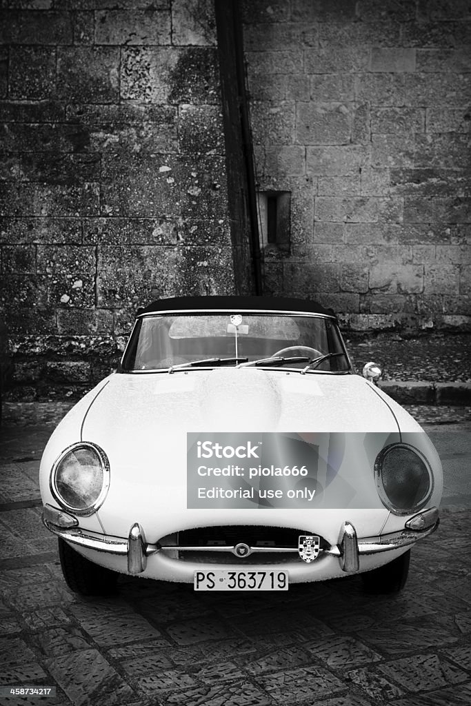 Jaguar Vintage clássico carro em monocromático - Royalty-free Carro de Prestígio Foto de stock