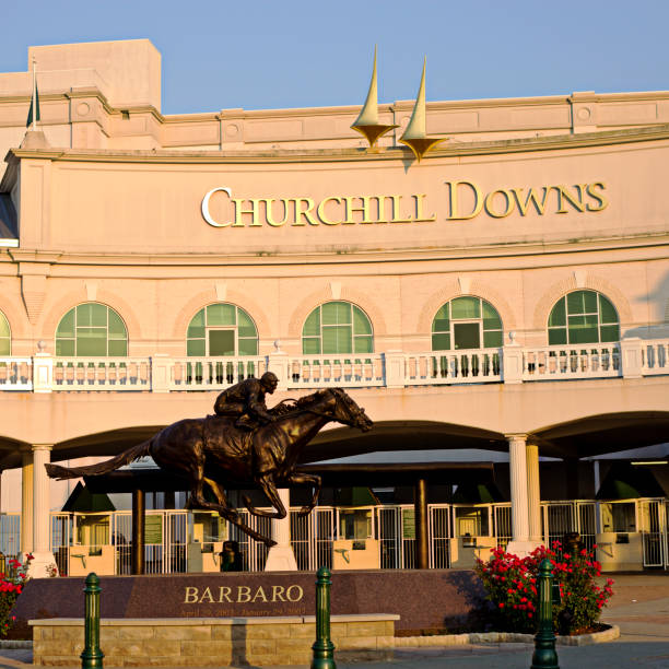 Churchill Downs Barbaro Entrance and Façade "Louisville, United States - June 9, 2012: Chirchill Downs ia the official site of the premier Thoroughbred racetrack known as the Home of the Kentucky Derby." derby city stock pictures, royalty-free photos & images