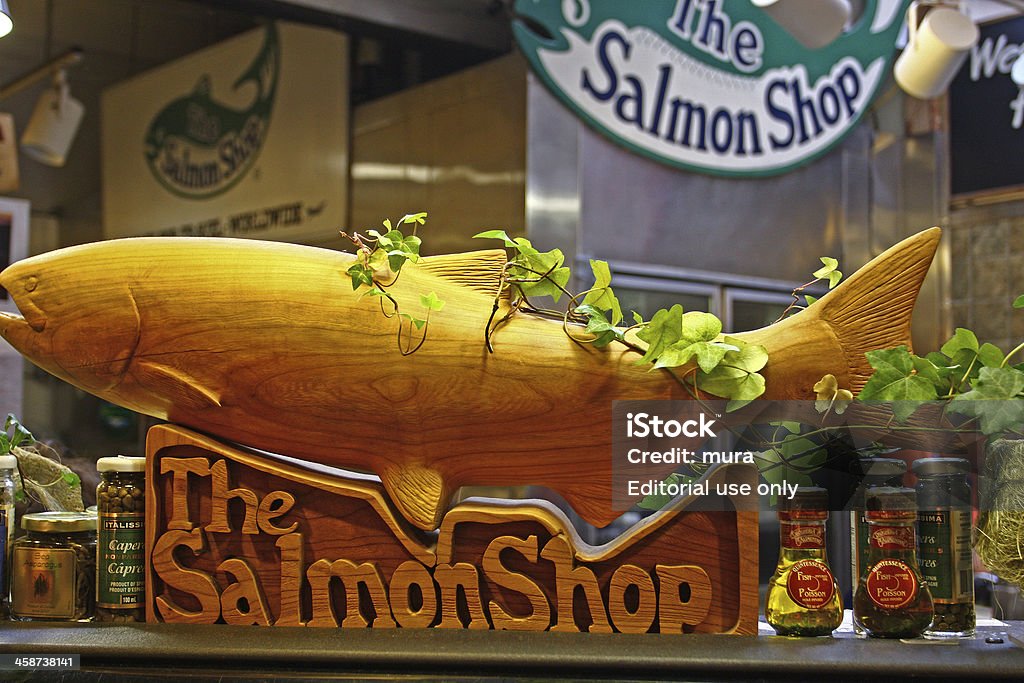 Negozio di salmone - Foto stock royalty-free di Aceto
