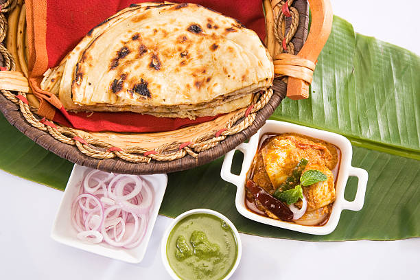 istock Paneer Butter Masala with Pratha 458806793