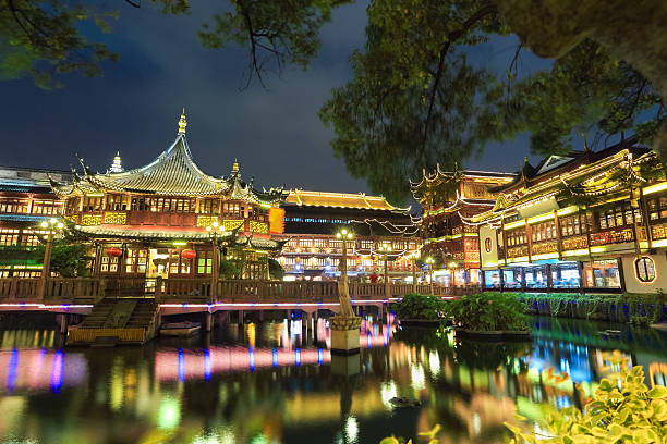 istock shanghai yuyuan garden at night 458823147