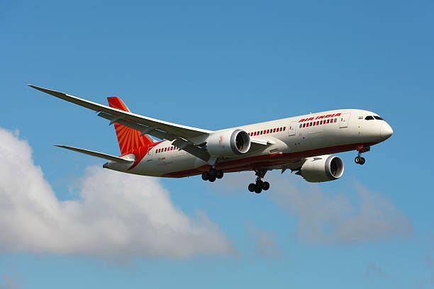 air india boeing 787 dreamliner - boeing 787 air vehicle airplane - fotografias e filmes do acervo