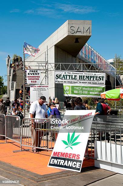 Hempfest Ingresso - Fotografie stock e altre immagini di Abuso di sostanze stupefacenti - Abuso di sostanze stupefacenti, Agosto, Ambientazione esterna