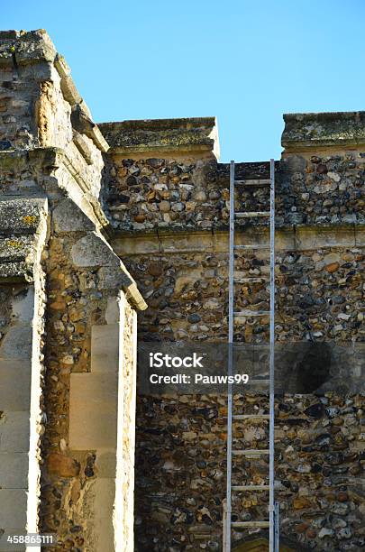 Escalera En Church Foto de stock y más banco de imágenes de Aire libre - Aire libre, Arquitectura, Arquitectura exterior