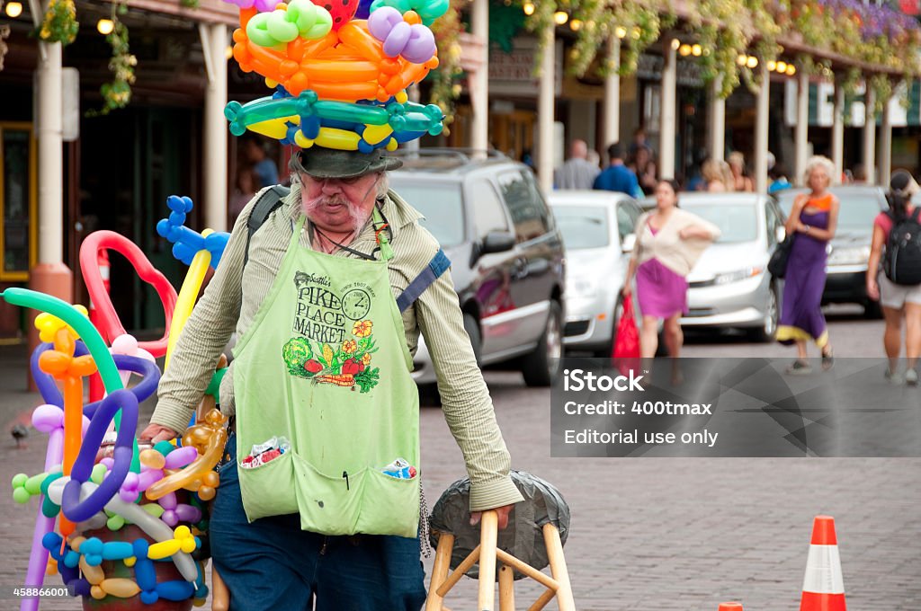 파이크 플레이스 마켓 풍선 Twister - 로열티 프리 거리 공연자 스톡 사진